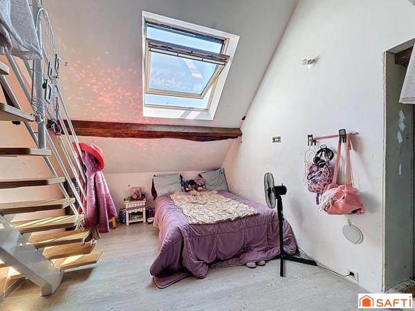 à quelques minutes des commodités et gare