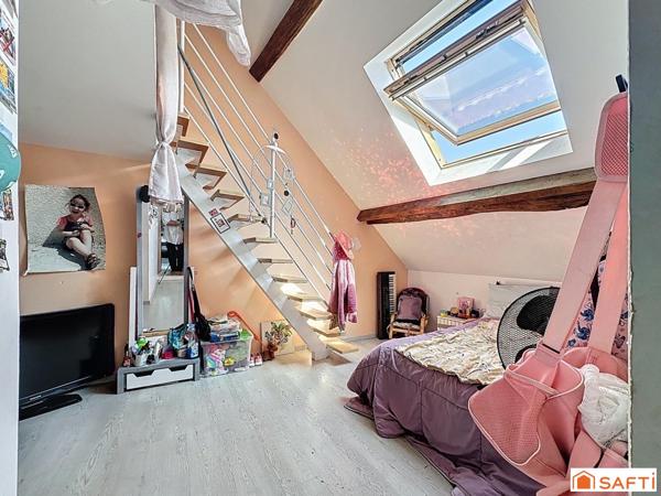 à quelques minutes des commodités et gare