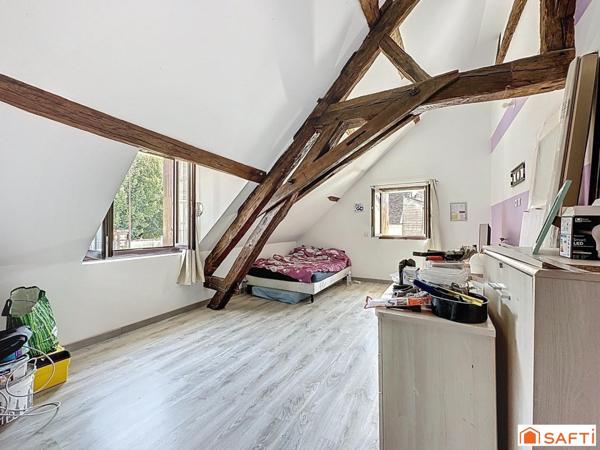 à quelques minutes des commodités et gare