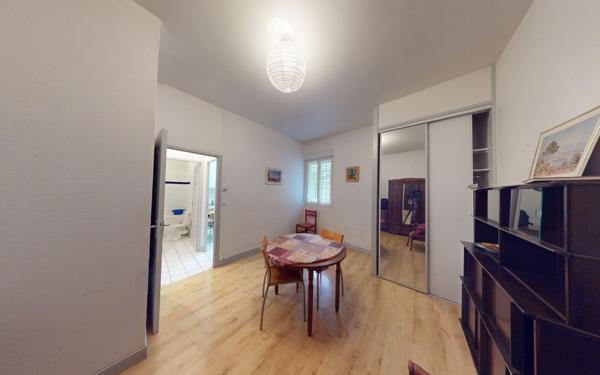 Appartement à vendre    3 pièces • 52,83 m2 Lyon 7