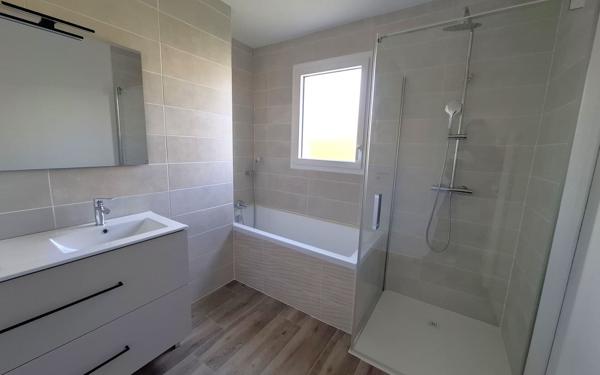 Maison à vendre    5 pièces •  Médis