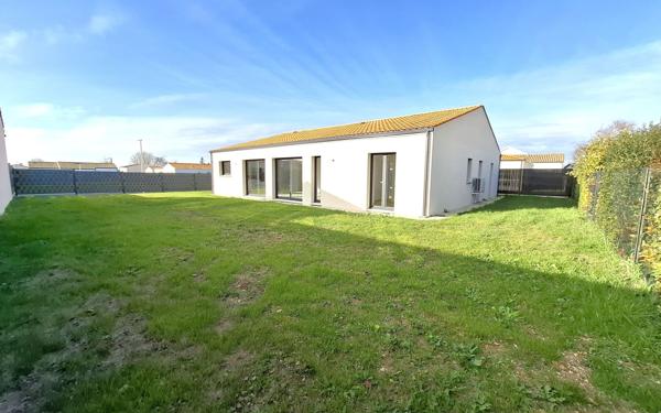 Maison à vendre    5 pièces •  Médis