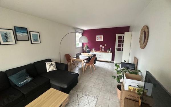 Appartement à vendre    2 pièces • 50,35 m2 Marseille 8