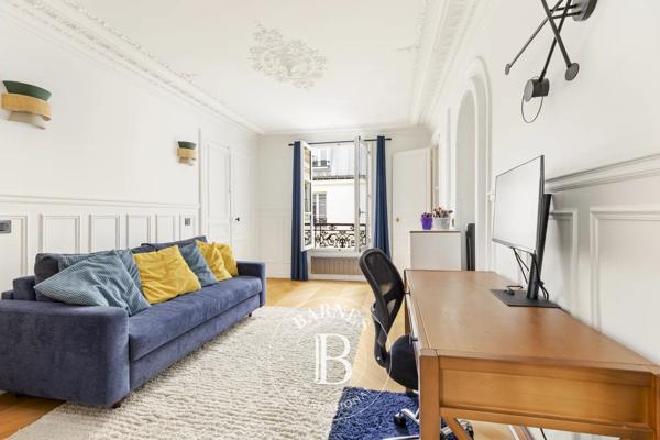 Paris 10ème, Appartement 3 Chambres -  150 m² à vendre