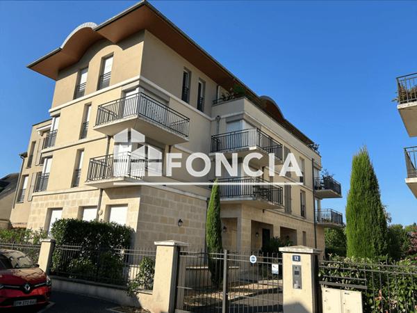Location Appartement 3 pièces 70.12 m² - 12-14 RUE NEUVE TUDELLE Orleans 45000