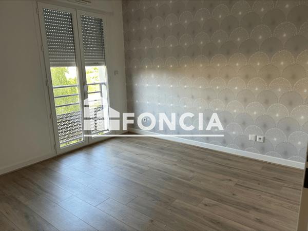 Location Appartement 3 pièces 70.12 m² - 12-14 RUE NEUVE TUDELLE Orleans 45000