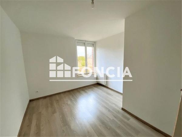 Location Appartement 3 pièces 61.34 m² - 3 RUE DU MOULIN Flers 61100