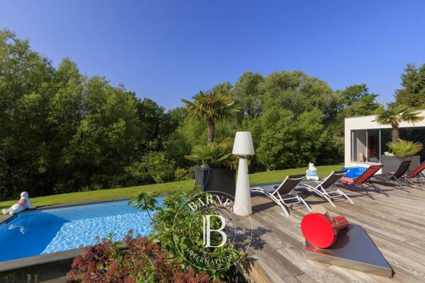 Bièvres, Maison 5 Chambres -  390 m² à vendre