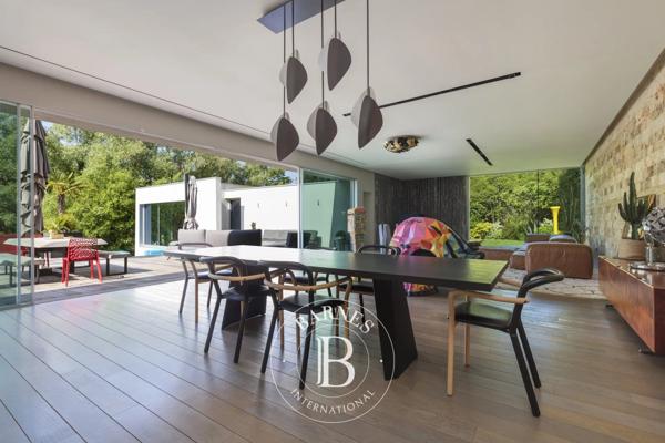 Bièvres, Maison 5 Chambres -  390 m² à vendre