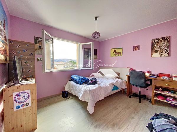 Millau (12100) MILLAU // Maison lumineuse, une chambre de plain-pied