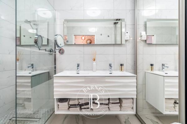 Marseille 6ème, Appartement 3 Chambres -  131 m² à vendre