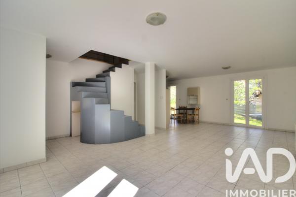 Maison à vendre 7 pièces 163 m² Rouffiac-Tolosan
