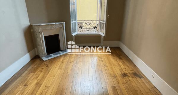 Location Appartement 4 pièces 88.15 m² - Paris 75014