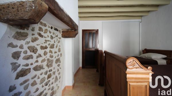 Maison de ville 4 pièces de 74 m² à Magnac-Laval (87190)