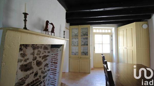 Maison de ville 4 pièces de 74 m² à Magnac-Laval (87190)