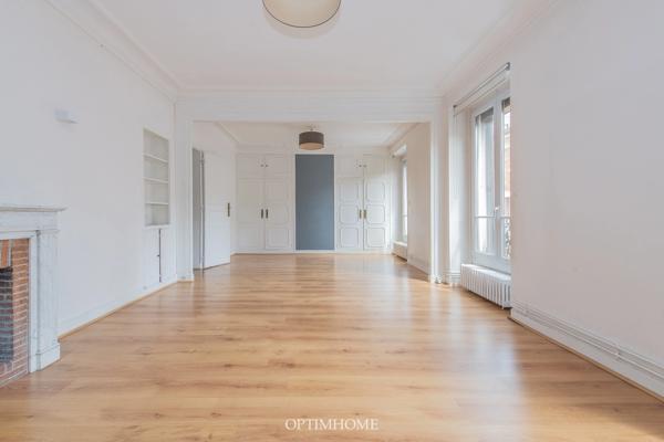 Appartement de 3 pièces / 69 m² SAINT MANDE (94) - Quartier Notre Dame - proche Bois de Vincennes - Fort potentiel - A rénover