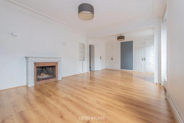 Appartement de 3 pièces / 69 m² SAINT MANDE (94) - Quartier Notre Dame - proche Bois de Vincennes - Fort potentiel - A rénover