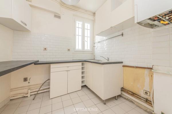 Appartement de 3 pièces / 69 m² SAINT MANDE (94) - Quartier Notre Dame - proche Bois de Vincennes - Fort potentiel - A rénover