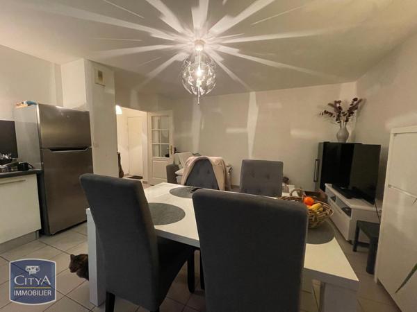 Appartement à louer 3 pièces 56.79m²