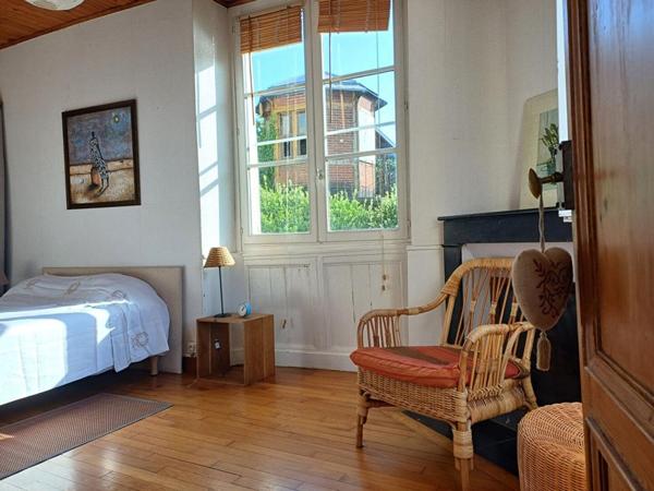 APPARTEMENT T2 avec jardin