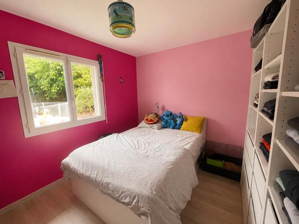 Maison
         6 pièces
        - 165 m² Bien prestige 499 000 € *