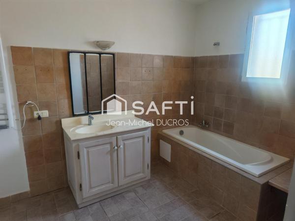 sur 1413m² VILLA T4 100M² AVEC 3 GARAGES