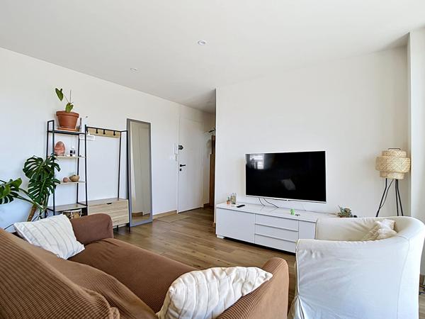 Vue PANORAMIQUE : Appartement T3 à vendre au 12ème étage à Marseille - Quartier Michelet