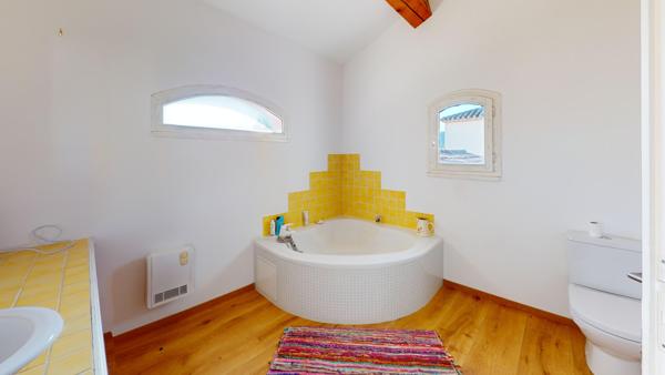 Ganges (34190) Superbe villa T5 avec piscine et terrain paysagé