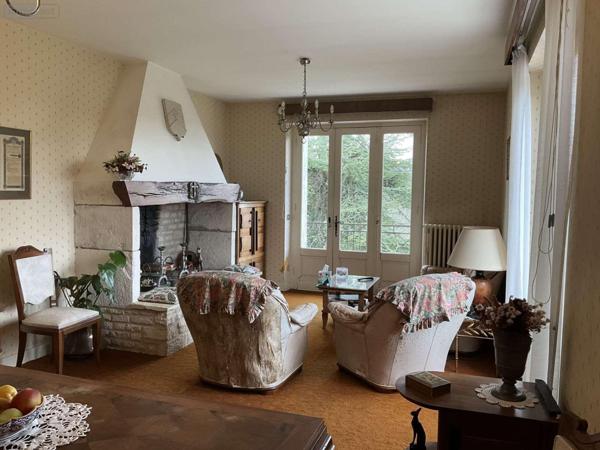 Maison à vendre à Gourdon dans le Lot (46300), ref : 46051/310