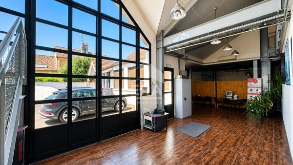 Local commercial Triel Sur Seine