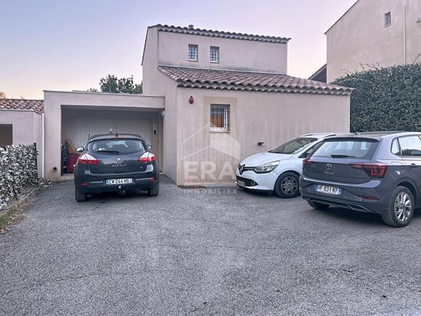 Maison Pierrevert 4 pièces 89 m2 Terrasse couverte, Jardin & Garage !!