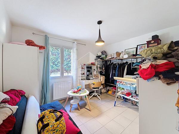 Maison Pierrevert 4 pièces 89 m2 Terrasse couverte, Jardin & Garage !!