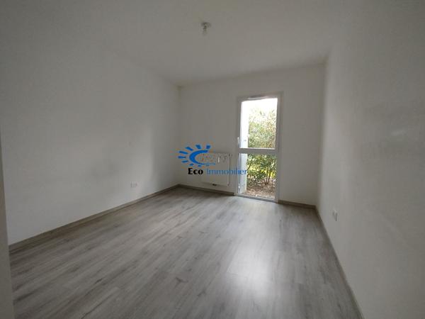 AYTRE APPARTEMENT T3 62 M² TERRASSE 2 PLACES DE PARKING  Aytre