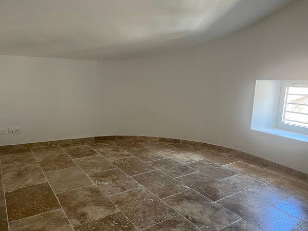 Appartement  T4 rénové en duplex
