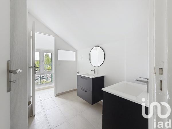 Immeuble à vendre 195 m² Melun