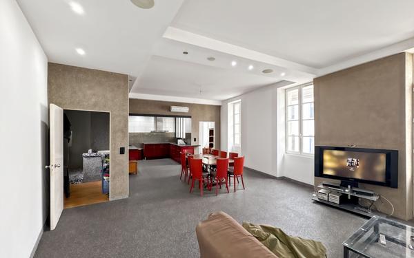 Appartement à vendre    3 pièces • 103,70 m2 Valence