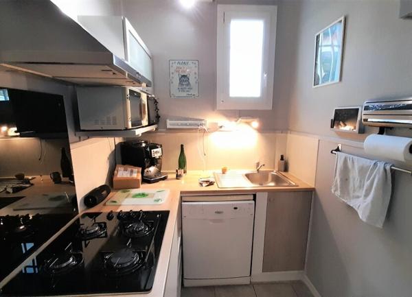 Maison à vendre    4 pièces • 74,67 m2 Saint-Léger-du-Bourg-Denis