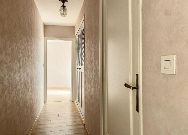 Appartement à vendre    5 pièces •  Montluçon