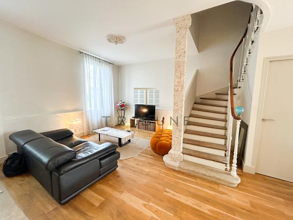 Maison 4 pièce(s) 3 chambre(s) 140 m²