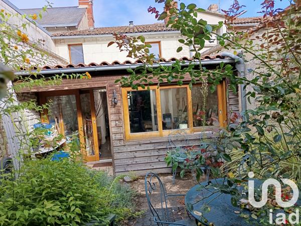 Maison à vendre 4 pièces 79 m² Monts-sur-Guesnes