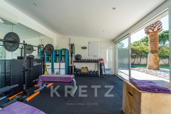 Villa contemporaine en bord de mer