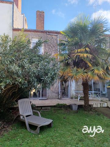 RARE - Maison de ville  - SAINT-PHILBERT-DE-GRAND-LIEU