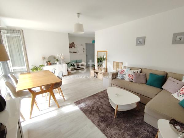 GUYANCOURT QUARTIER EUROPE SPLENDIDE 3 PIECES 63M²  AVEC 2 GRANDES TERRASSES  ET BOX EN SOUS-SOL