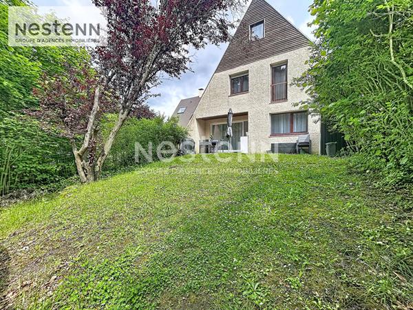Maison Familiale Mery Sur Oise 4 chambres Jardin et Garage 166m² au sol
