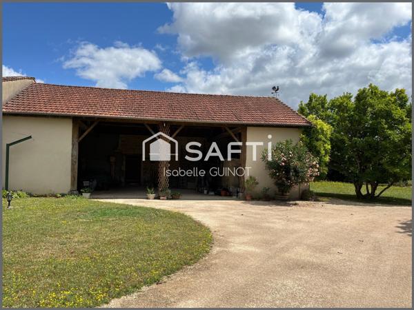 Belle propriété rénovée avec dépendances et vaste parc