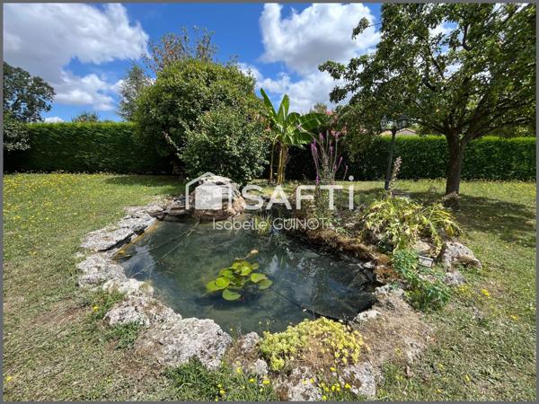 Belle propriété rénovée avec dépendances et vaste parc