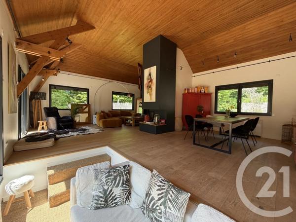 Maison à vendre  7 pièces - 240 m 2   BESANCON  - 25