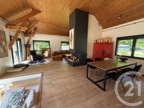 Maison à vendre  7 pièces - 240 m 2   BESANCON  - 25