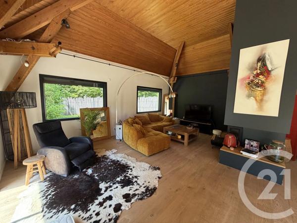 Maison à vendre  7 pièces - 240 m 2   BESANCON  - 25