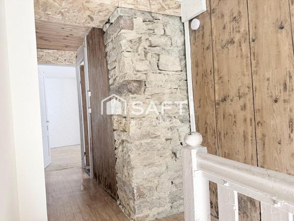 Immeuble de rapport avec local commercial loué et appartement duplex – Au cœur de Sellières